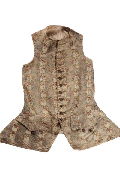 MoMu conserves: gentlemen's round-neck waistcoat, 1750 - 1770 / MoMu -  Fashion Museum Antwerp